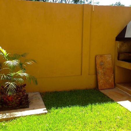 Naipi Apart Puerto Iguazú Exterior foto